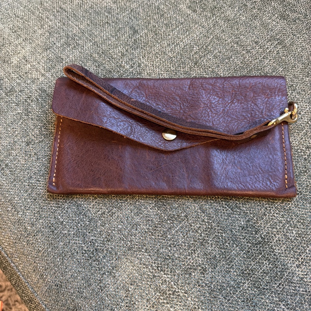 Thin‎ Brown Leather Wristlet/Wallet Gold Hardware
